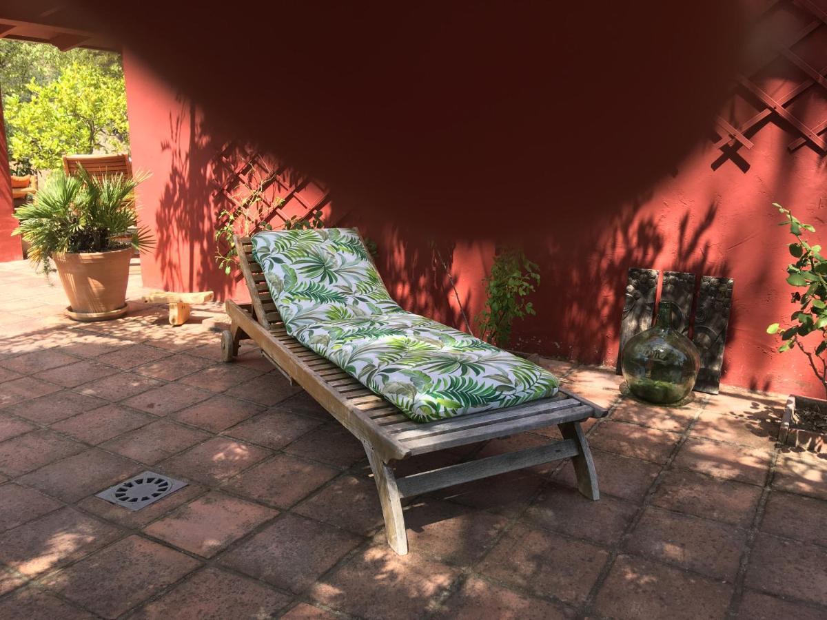 Secret Garden Retreats Hotel Juzcar Luaran gambar